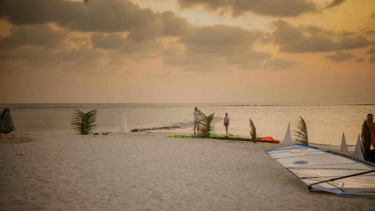 Escapism Maldives Hotel Feridhoo Exterior foto